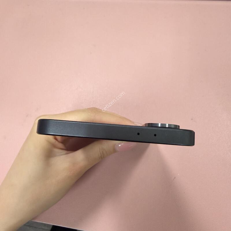 ������A36 ���� 128GB