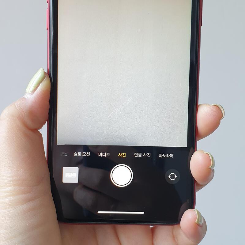 ������XR (A2105) ���� 64�Ⱑ