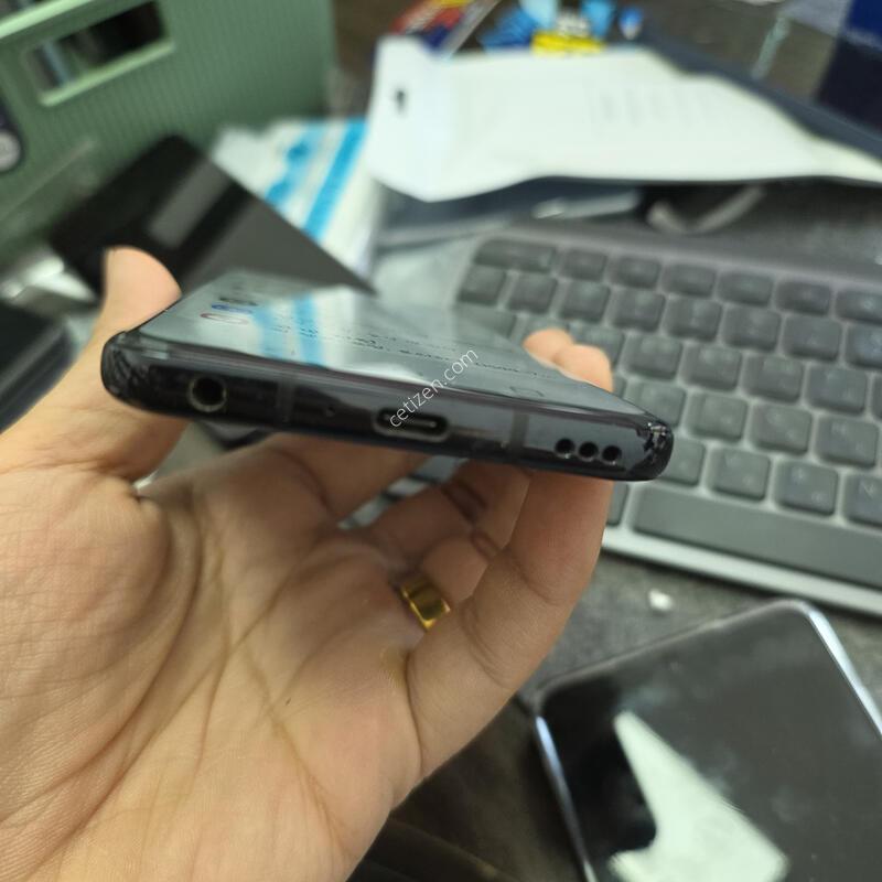 (352)lg g8