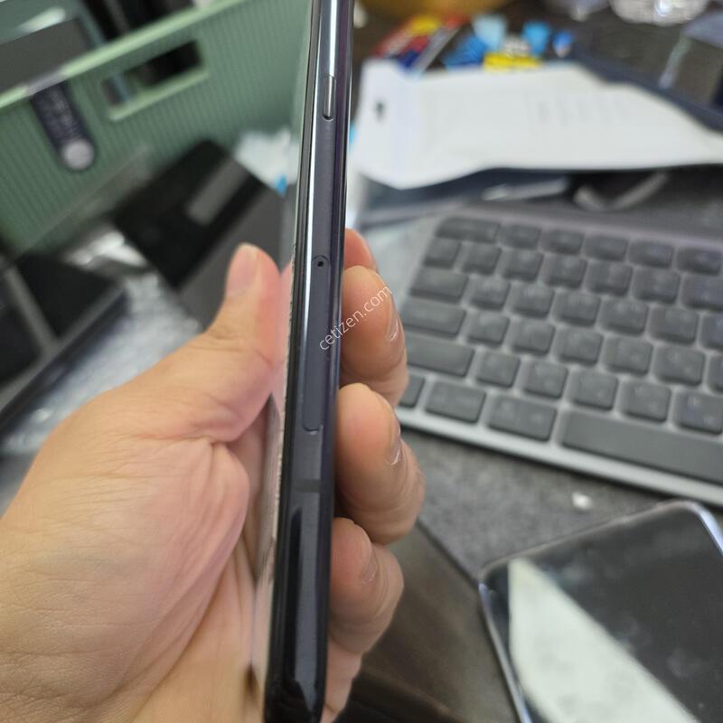 (352)lg g8