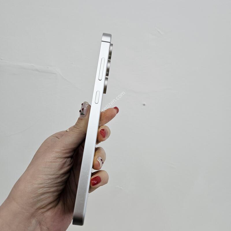 S24FE ���ο� 256G / 35441