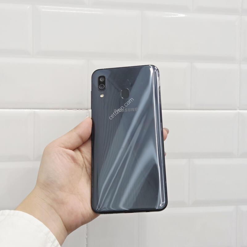������A30 ���� 32GB
