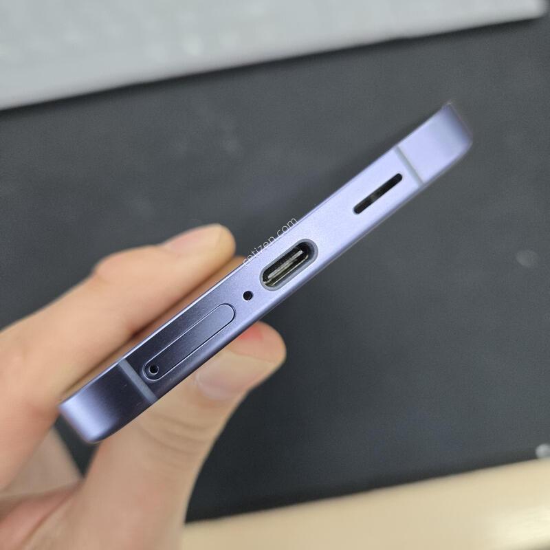 ���ڱ⽺��������SS�� S24+ ���̿÷� 256GB �����