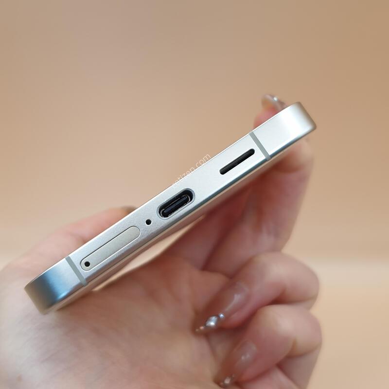 ������S24+5G 512G �ڹ����ο� S�� �Ǹ��մϴ�