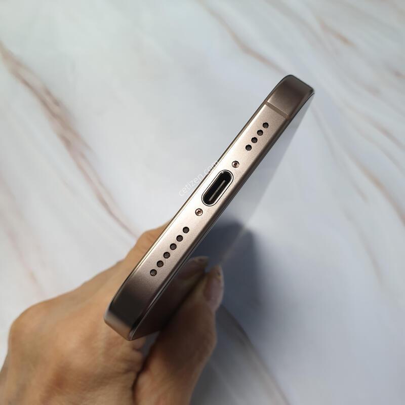 ������ 16���θƽ� 256G ����ƮƼŸ�� S�� �Ǹ��մϴ�