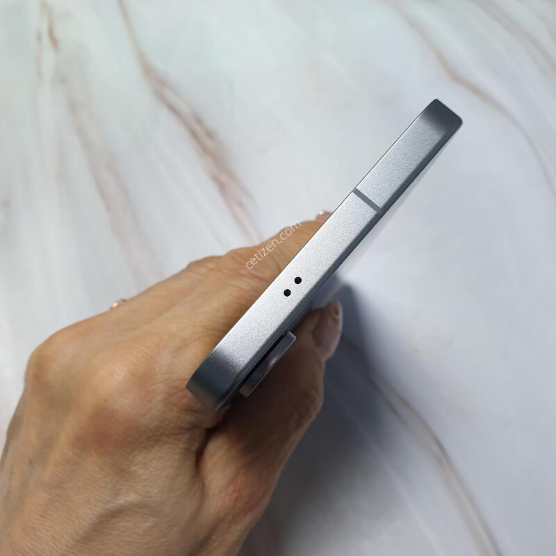 LG ������ S25FE ���� 256G S�� �Ǹ��մϴ�