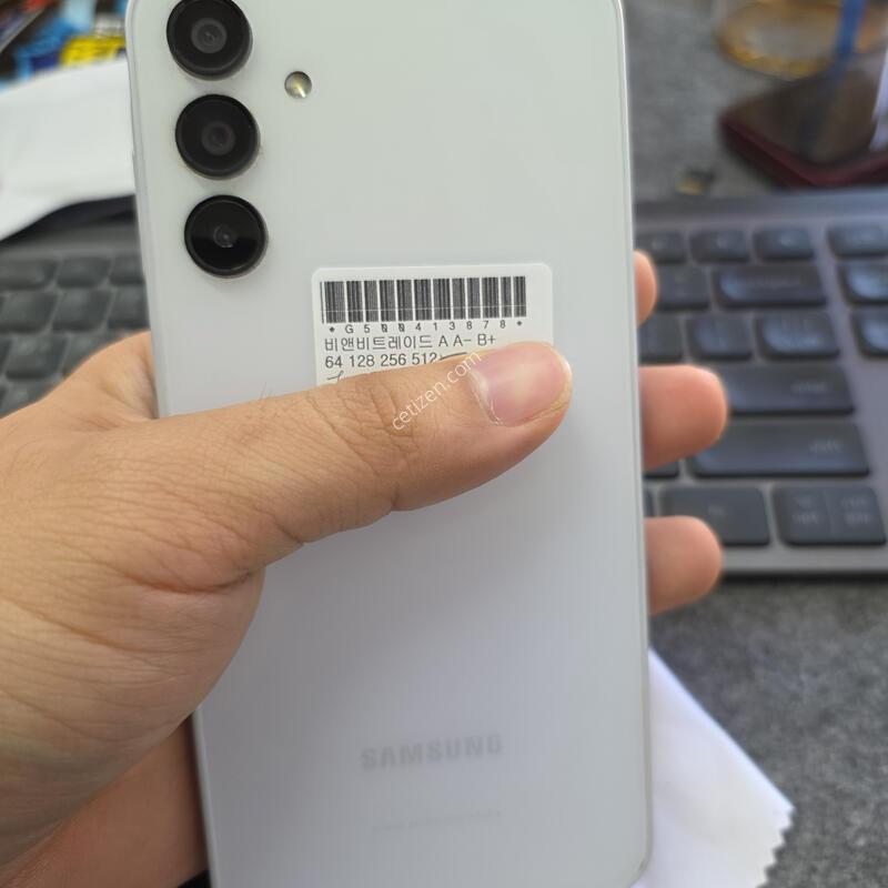 (781)����3