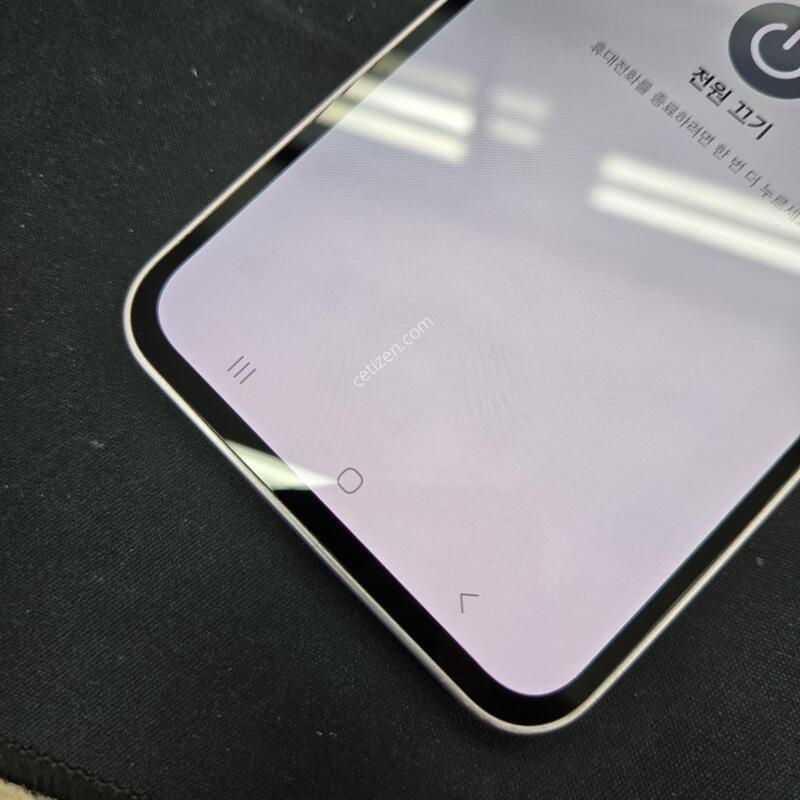 ������ A35 �����϶� 128GB ƯAA �����Ǹ�