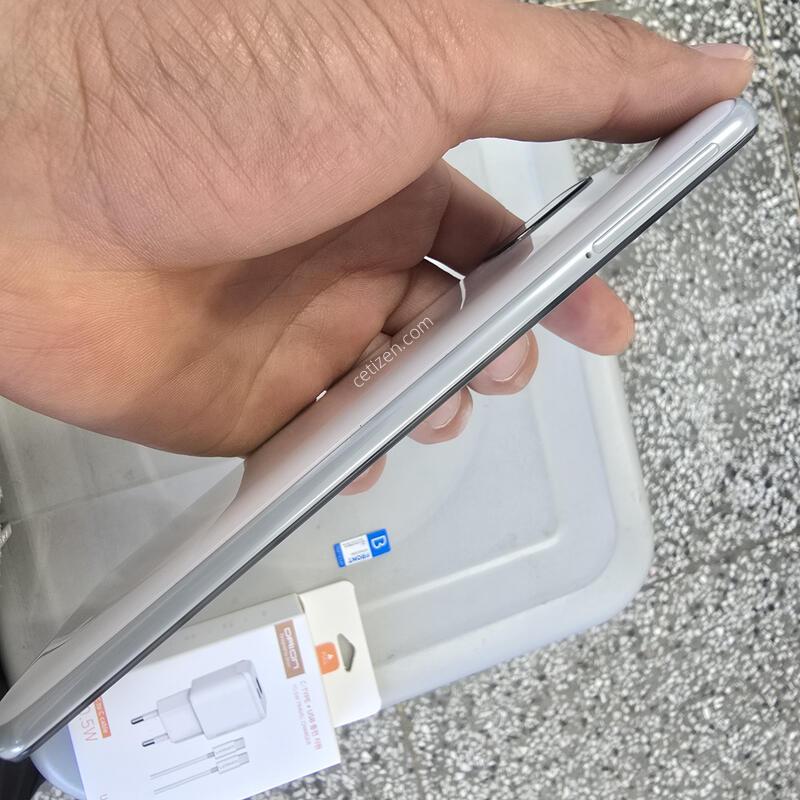 SK A31(A315) 64G ȭ��Ʈ���� ����� �˴ϴ�