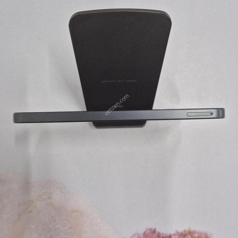 ������A16 ���� 128GB