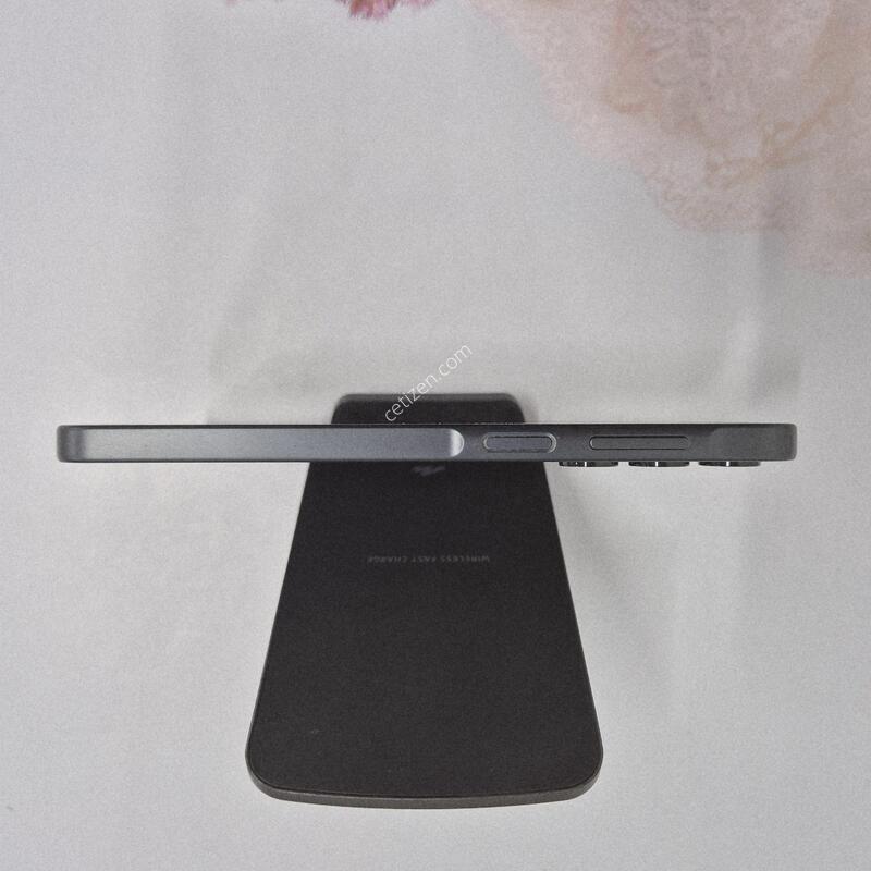 ������A16 ���� 128GB