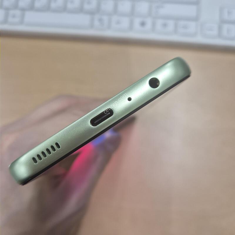 ������A24 �׸� S�� 128GB