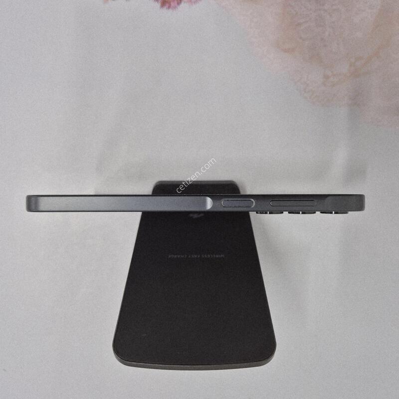 ������A16 ���� 128GB