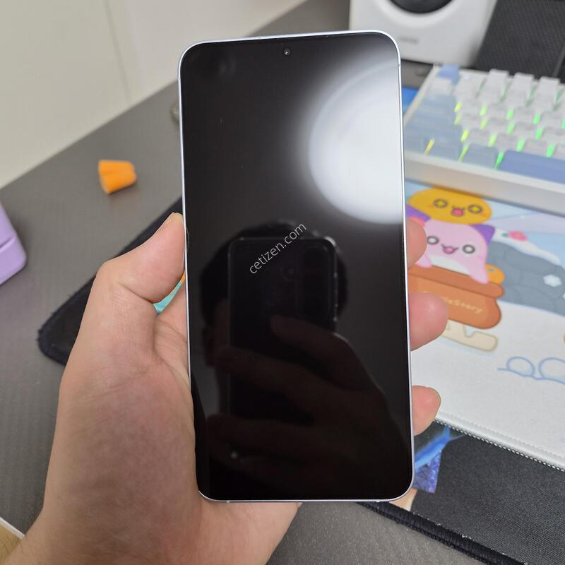 ������s25�÷��� 256G ���̽����� �Ǹ��մϴ�.
