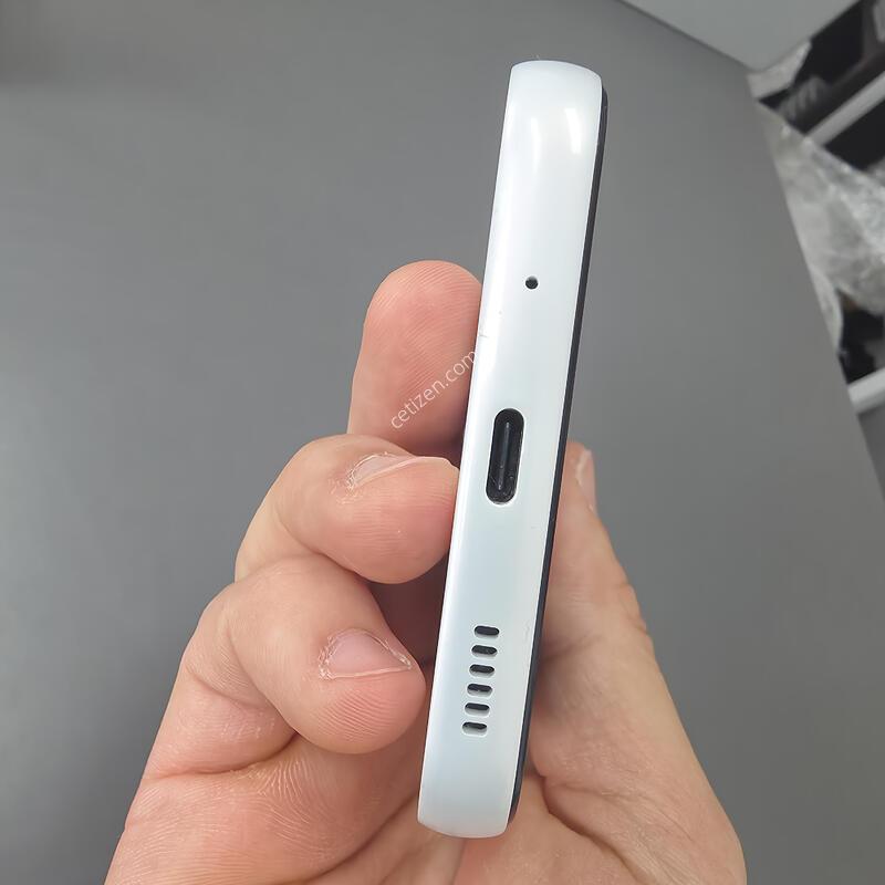 (892)����������3 128 �Ǹ��մϴ�