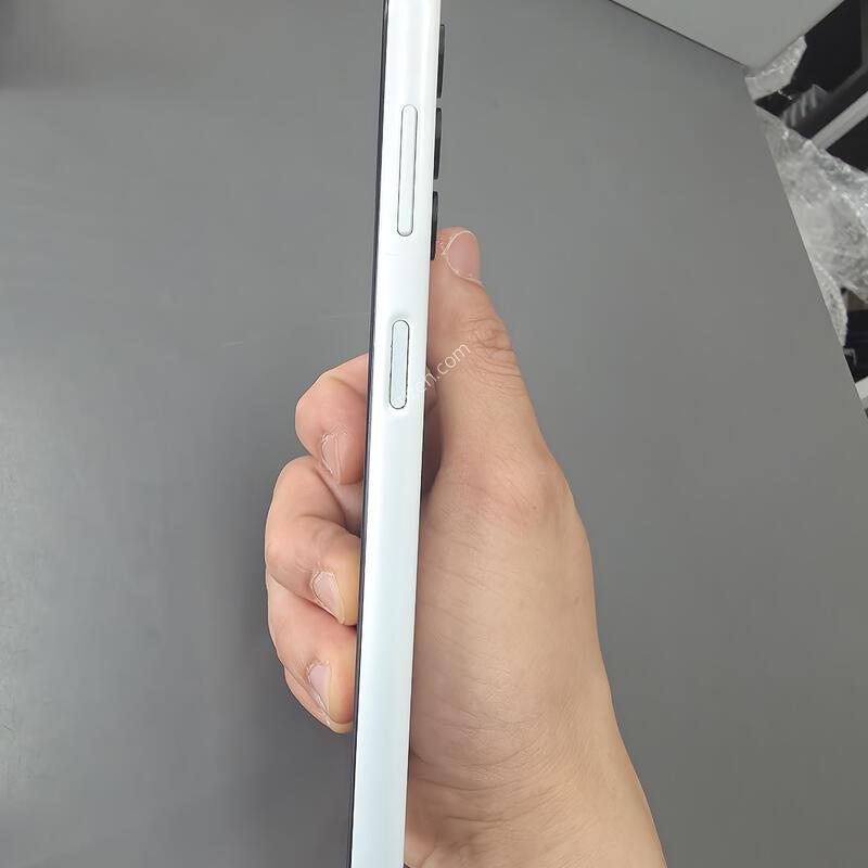 (892)����������3 128 �Ǹ��մϴ�