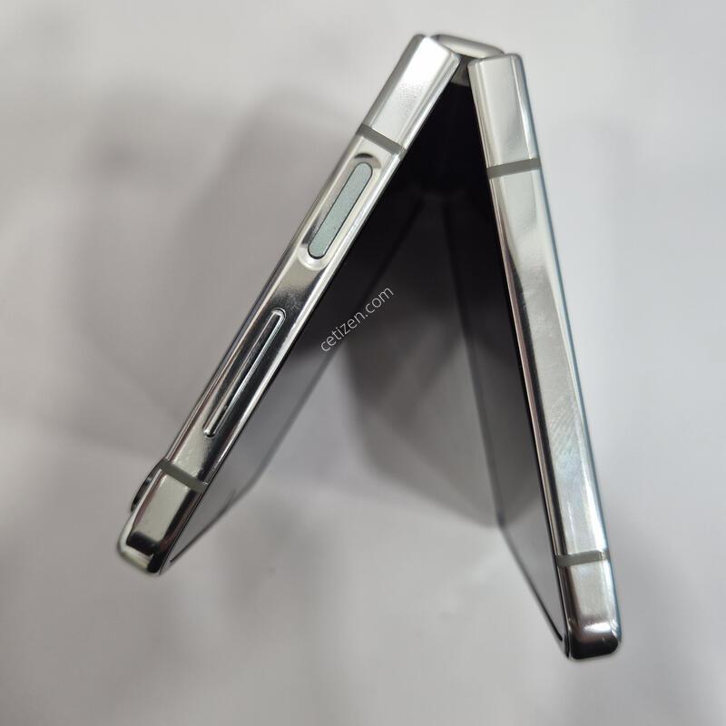 �ＺF731��Ʈ256G�Ǹ�