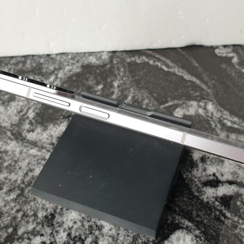 KT ������Z����6 (F956N) �ǹ� 512�Ⱑ (0061402)