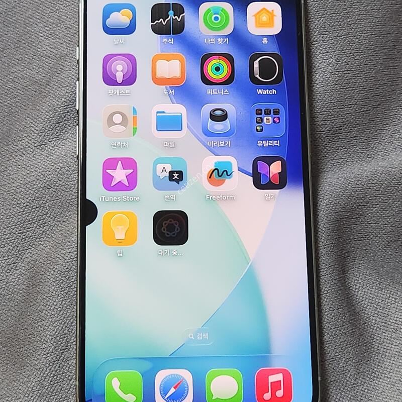 ������15���� 256G �׷��� ������ 15384