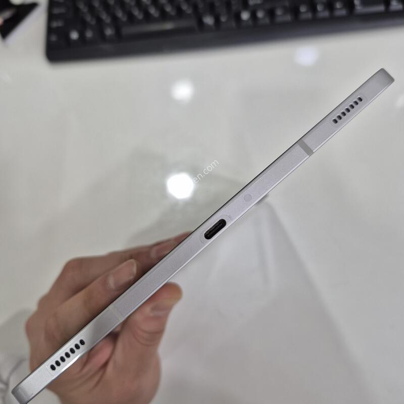 ������ ��S8 5G 128G ���귯 �ڱ��� ���ܻ� �º���