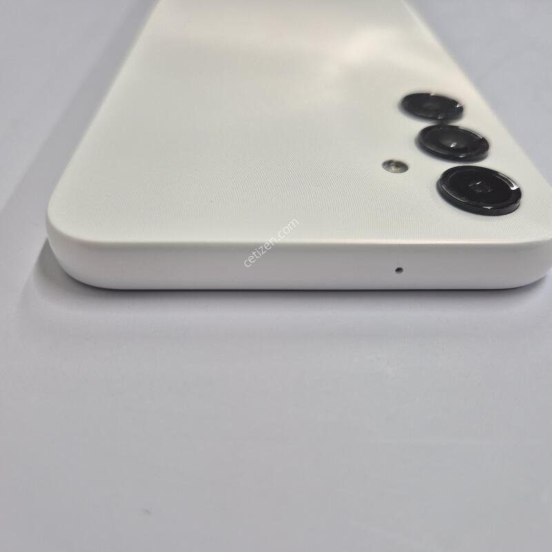 ����������3 ȭ��Ʈ 128GB