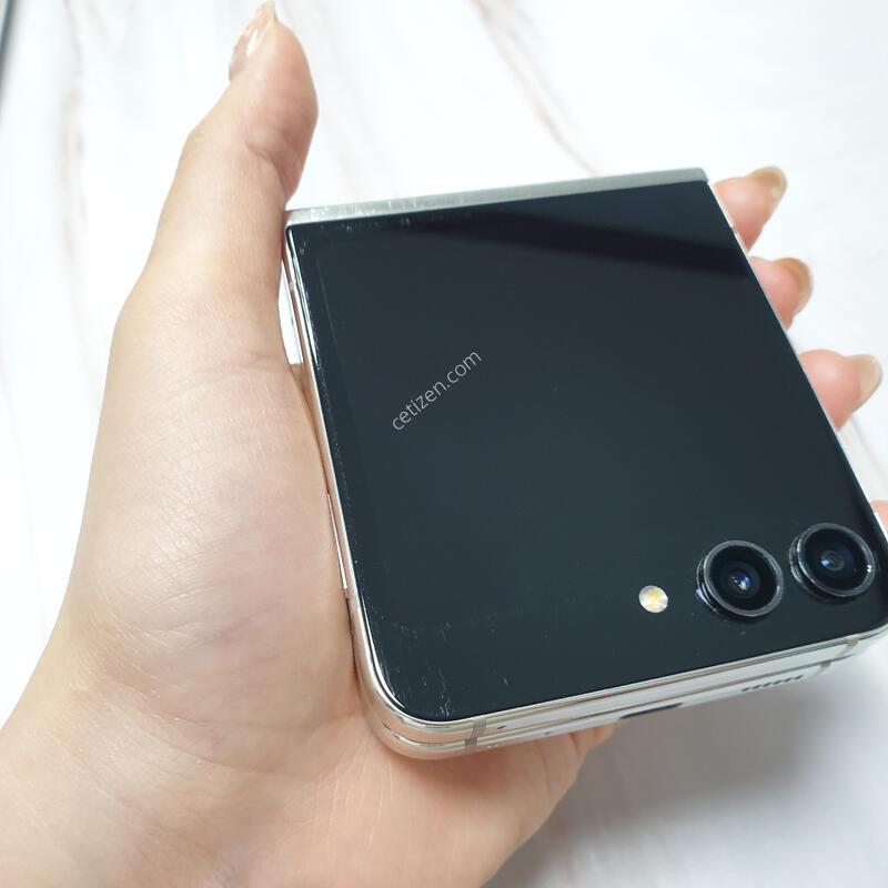 KT ������ Z�ø�5 5G ũ�� 256G A�� �Ǹ��մϴ�