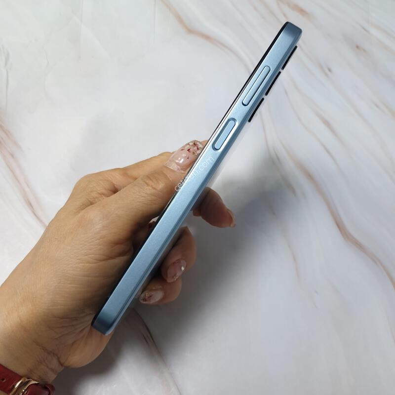 SK ������ ���̵�7 128G ���� S�� �Ǹ��մϴ�