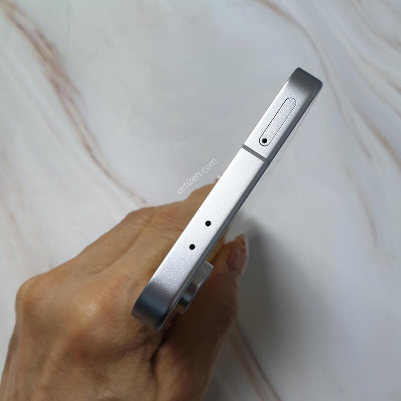 LG ������ S24FE ���ο� 256G S�� �Ǹ��մϴ�