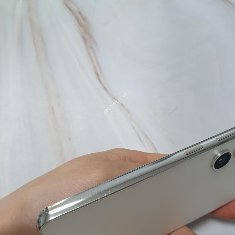 LG ������ S23 ũ�� 256G S�� �Ǹ��մϴ�