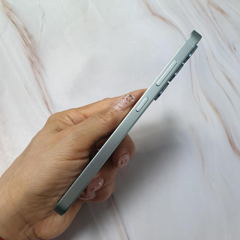 SK ������ S25 5G �׸� 256G S�� �Ǹ��մϴ�