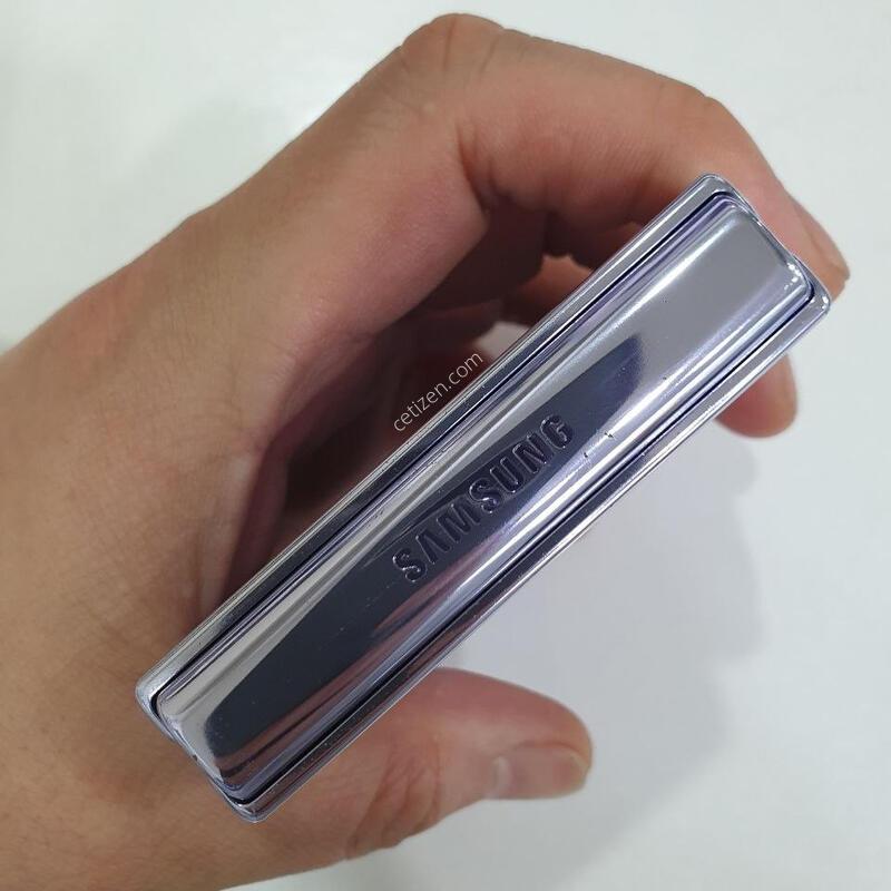 �������ø�4 256G ���ܻ� ���±� �߰��� �����