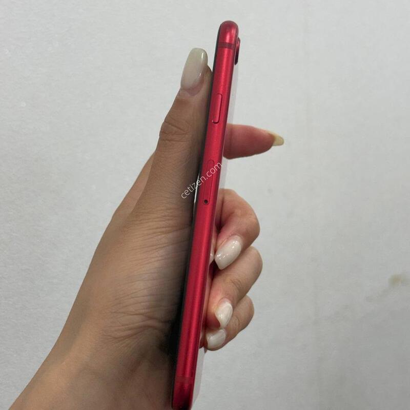 ������SE 2���� ���� 64GB/100% Y1789