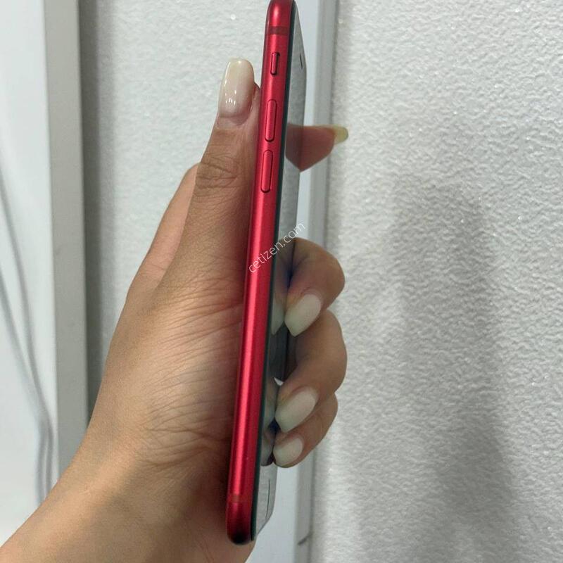 ������SE 2���� ���� 64GB/100% Y1789