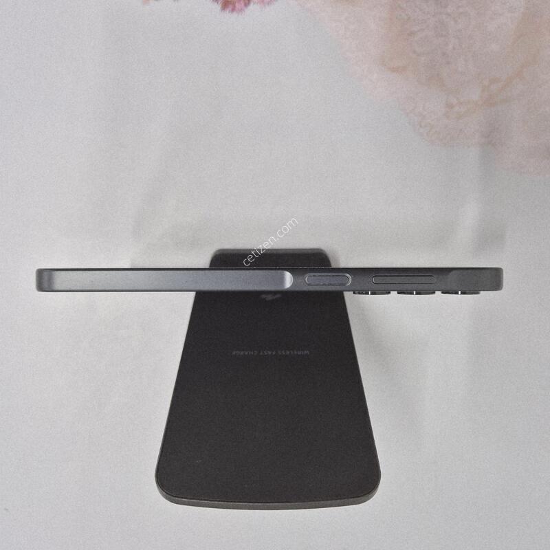 ������A16 ���� 128GB