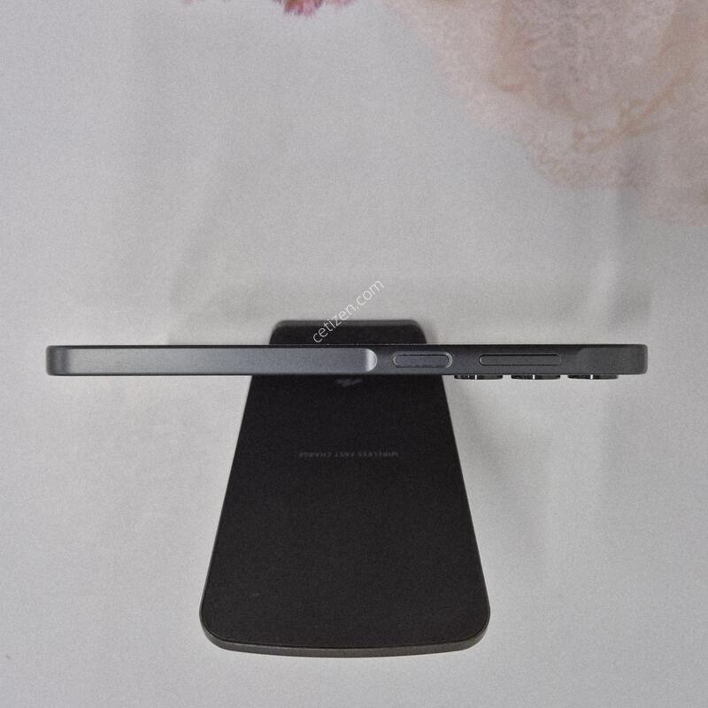 ������A16 ���� 128GB