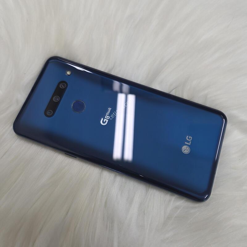 LG G8 571