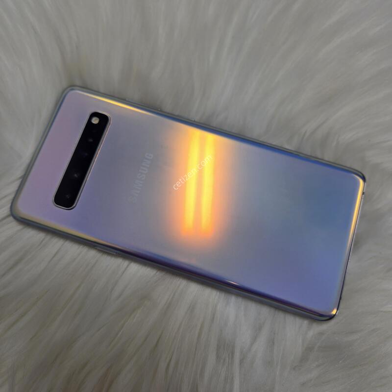 S10 5G 677