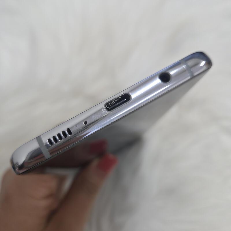 S10 5G 677