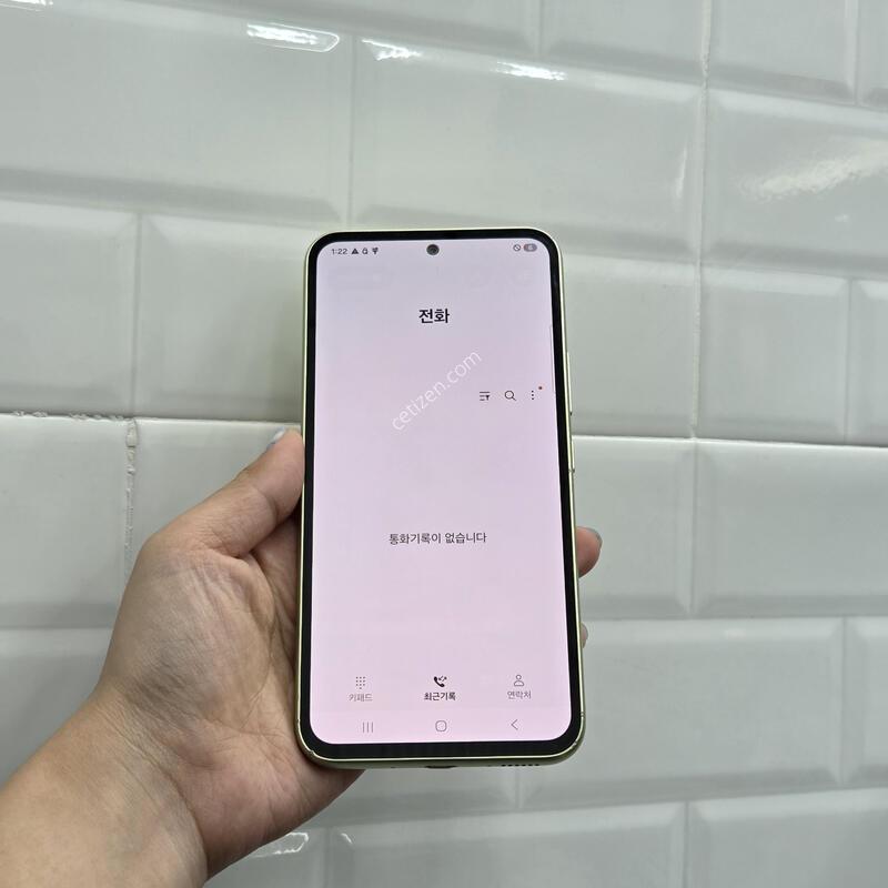 ����������4 ���� 128GB