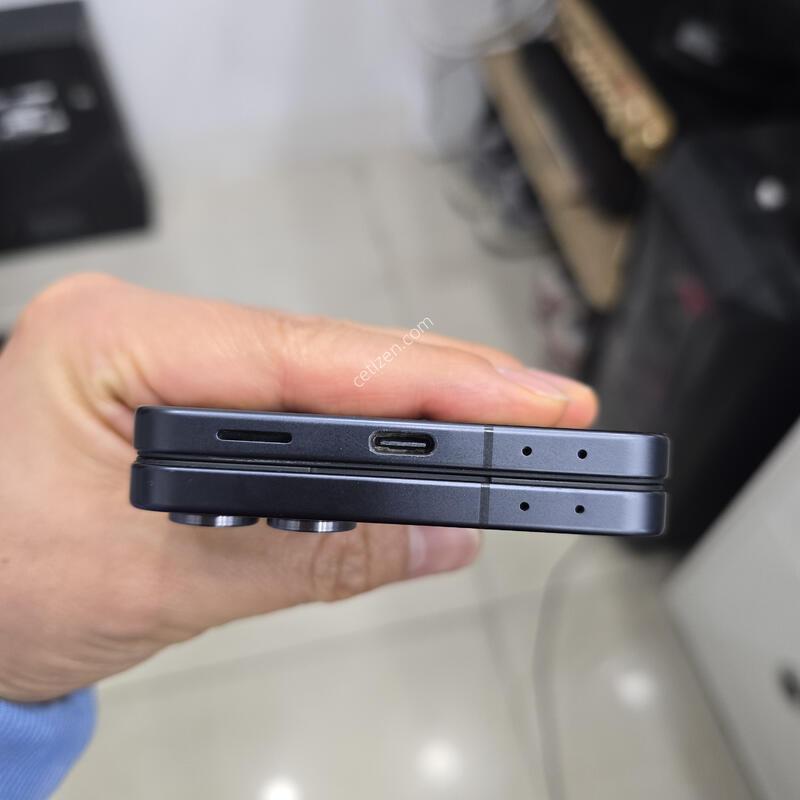 �ø�7 256GB