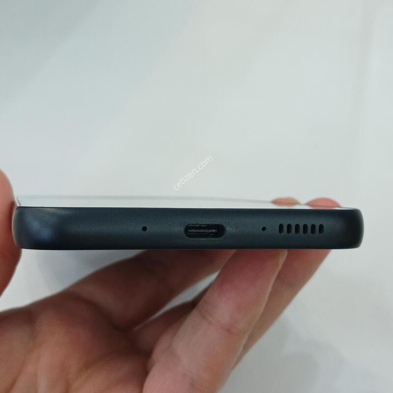 ������  ����4 ���� 128GB