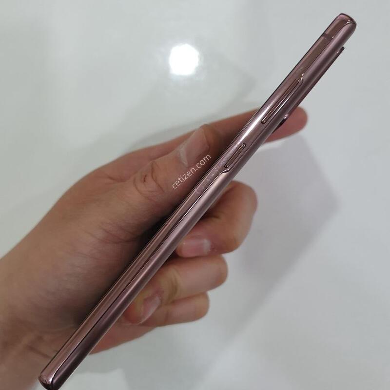 �����ó�Ʈ20 256G ���ܻ� ���±� �߰��� �����