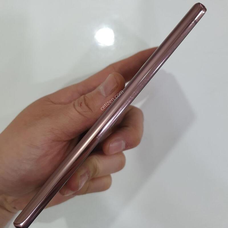 �����ó�Ʈ20 256G ���ܻ� ���±� �߰��� �����