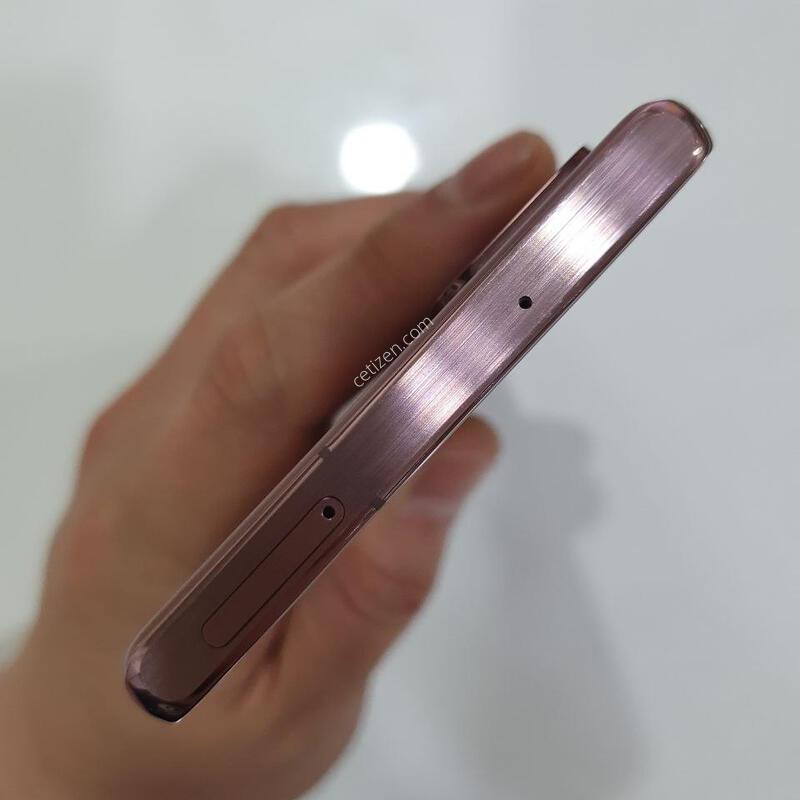 �����ó�Ʈ20 256G ���ܻ� ���±� �߰��� �����