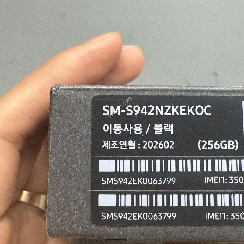 �Ｚ ������ S26(SM-S942) 256GB ���� �̰��� ~!