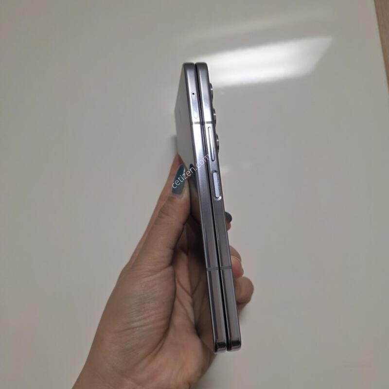 ������z����5 512G
