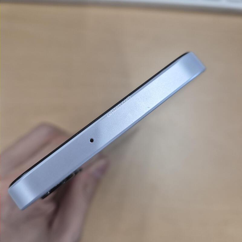 ������A25 ȭ��Ʈ S�� 128GB
