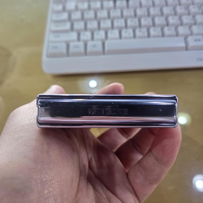 ������ �ø�4 ��ǰ�� �˴ϴ�