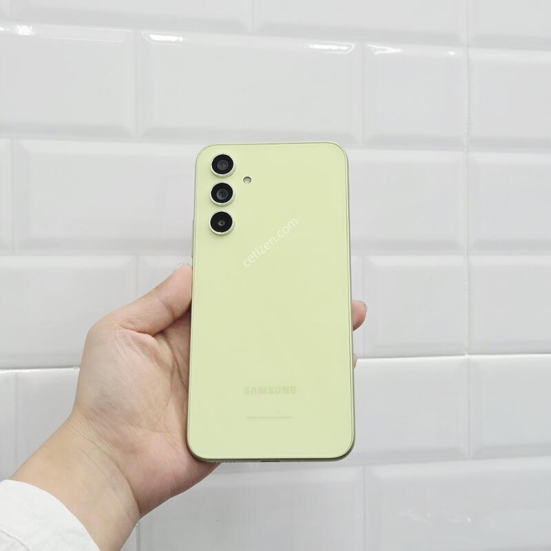 ����������4 ���� 128GB