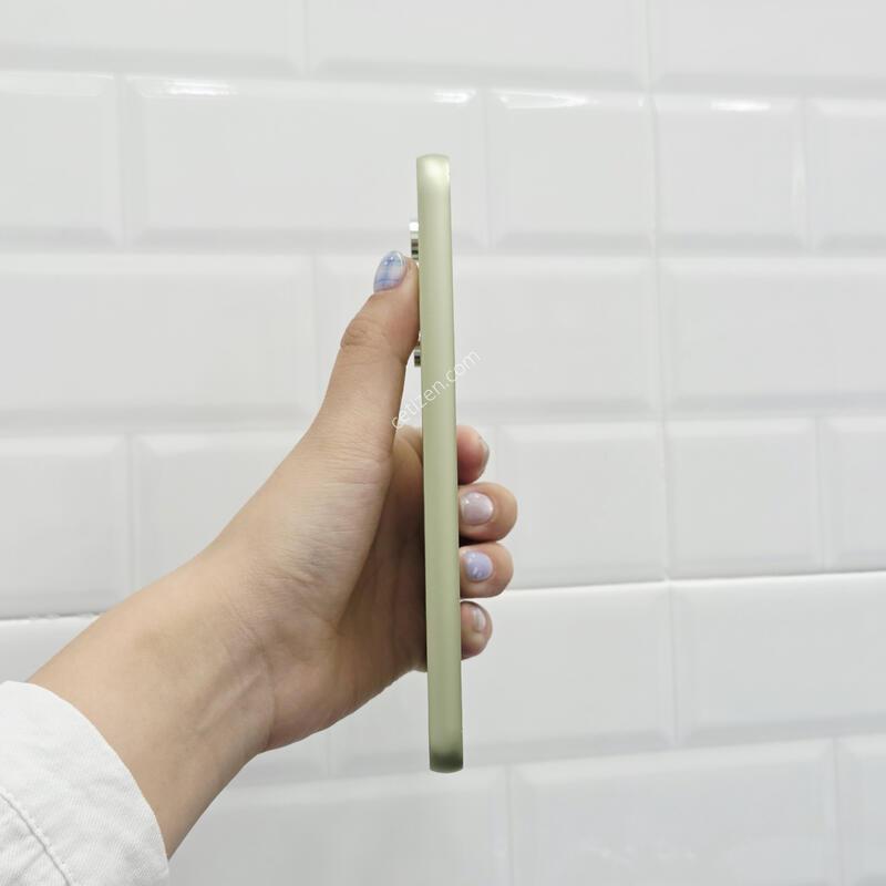 ����������4 ���� 128GB